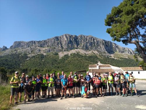 Travesía: Casas de Bernia-Bernia (1054 m)-Fuentes Algar (10/5/2022)