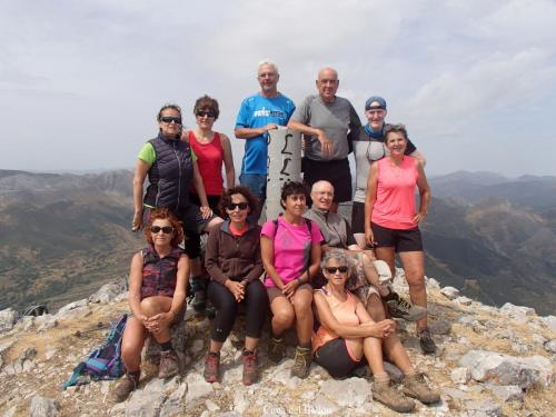 Cueto Cabañas y Bodon